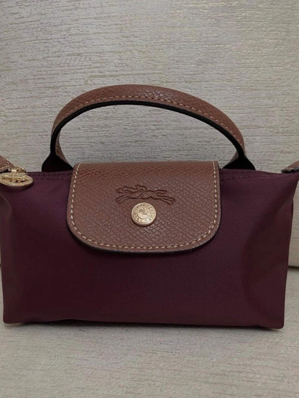 New Longchamp mini burgundy - Picture 3 of 7